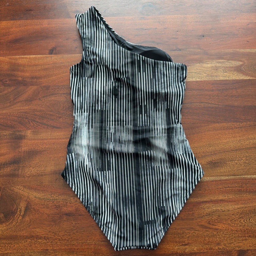 Calvin Klein One-Shoulder One Piece Swimsuit in Black Multi Dry Brush Size 12 - Picture 5 of 6